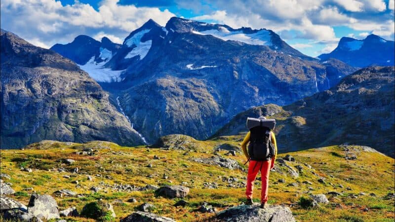 Rae Lakes Loop Trail