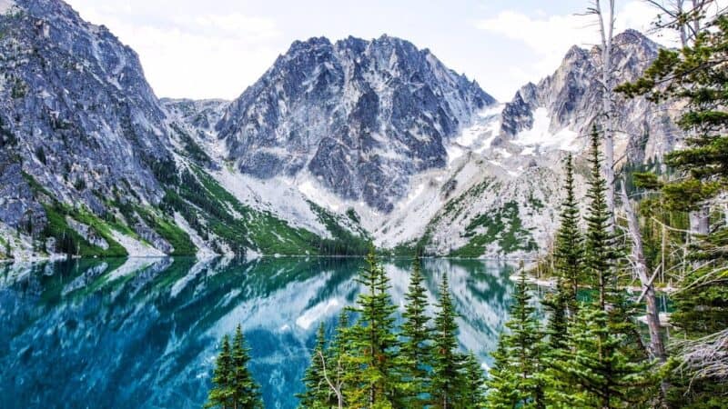The Enchantments Trail