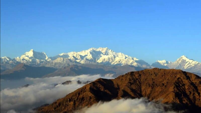 The Sandkhpu Phalut Trek